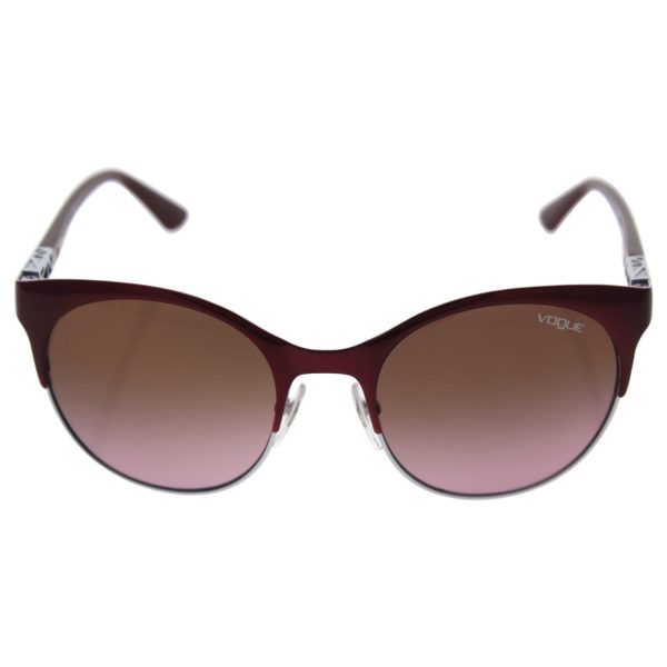 Vogue VO4006S Sunglasses 812 14-53 - Boredaux silver Frame, Pink Gradient Brown Fashion